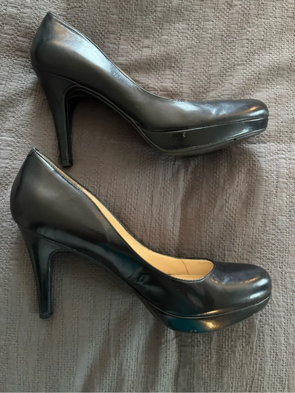 Marc Fisher Two-Tone Black and Beige Patent Pump Duo